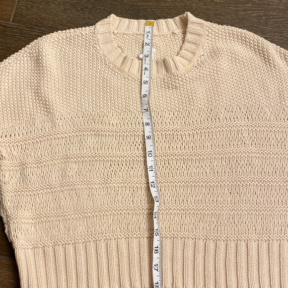 Me to We Cream Cropped Sweater - Small - Picture 4 of 4